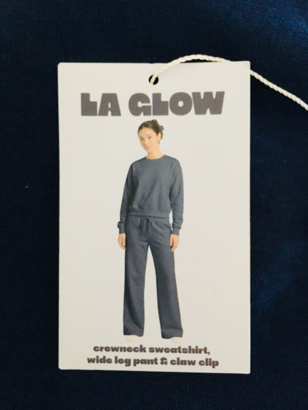 NWT LA Glow Crewneck Sweatshirt Wide Leg Pant & Claw Clip Navy Blue 60% Cotton S
